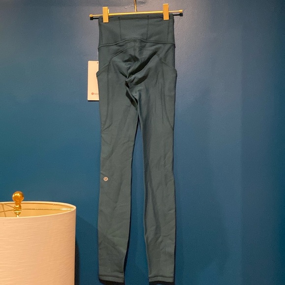 NWT Lululemon Fast and Free High-Rise Fleece Tight 28" in Green Jasper, Size 0 - Picture 7 of 10